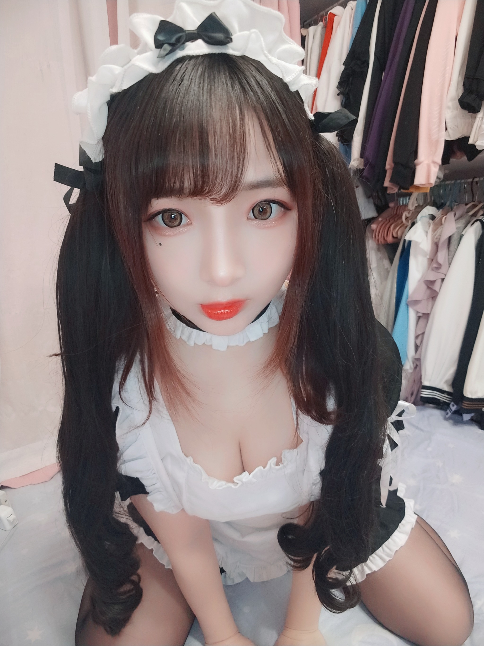 古川 - NO.054 黑丝女仆 [49P4V]-XikXak